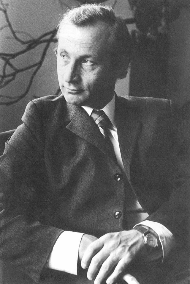 Человек из очереди. Иллюстрация № 1