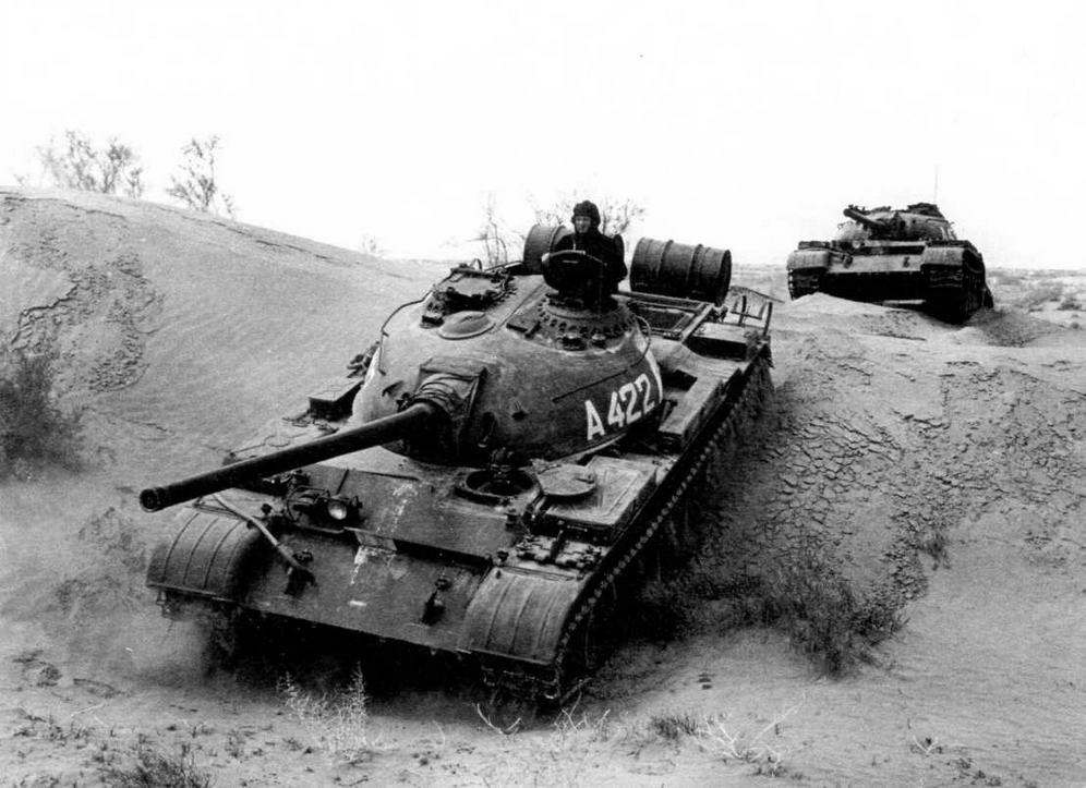 Средний танк Т-54. Иллюстрация № 2