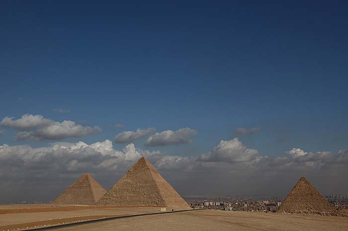 Пирамиды: загадки строительства и назначения. Иллюстрация № 1